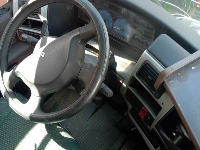 Рено Другая, объемом двигателя 0 л и пробегом 0 тыс. км за 500 $, фото 3 на Automoto.ua