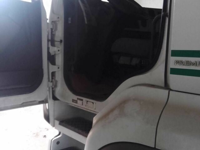 Рено Другая, объемом двигателя 0 л и пробегом 0 тыс. км за 10000 $, фото 4 на Automoto.ua