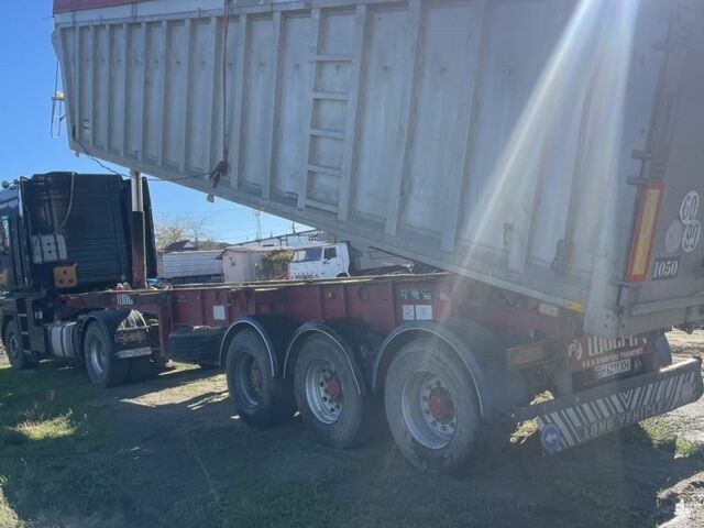 Рено Інша, об'ємом двигуна 0 л та пробігом 0 тис. км за 12000 $, фото 2 на Automoto.ua