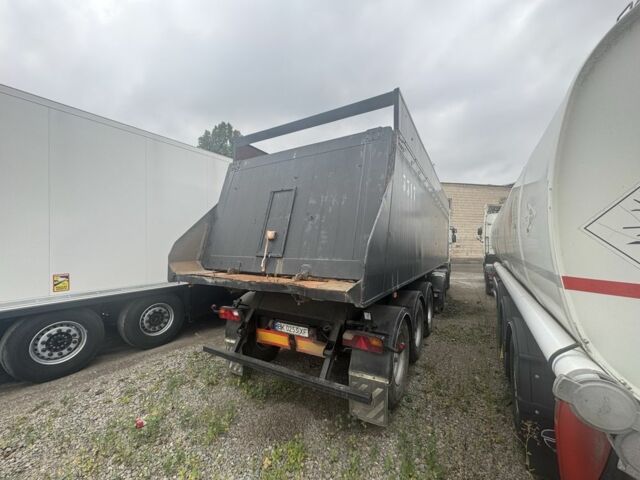 Рено Другая, объемом двигателя 0 л и пробегом 0 тыс. км за 30000 $, фото 7 на Automoto.ua