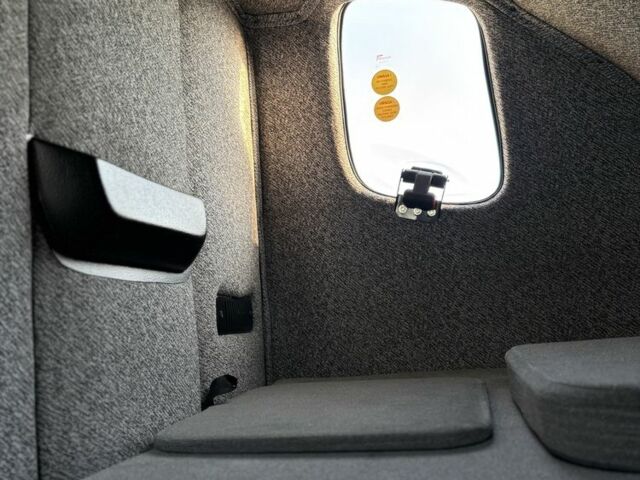 Рено Другая, объемом двигателя 2.3 л и пробегом 0 тыс. км за 16700 $, фото 7 на Automoto.ua