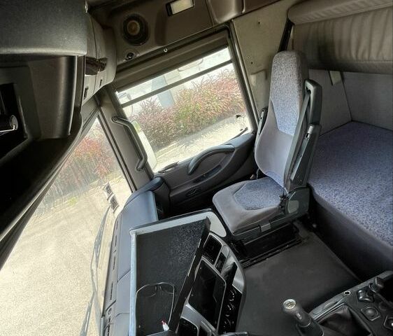 Рено Другая, объемом двигателя 11.93 л и пробегом 0 тыс. км за 6900 $, фото 5 на Automoto.ua