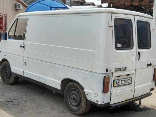 Рено Інша, об'ємом двигуна 0 л та пробігом 0 тис. км за 3020 $, фото 2 на Automoto.ua