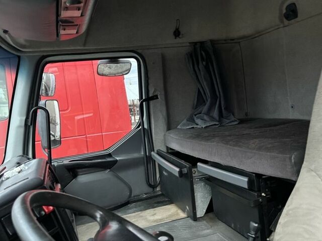 Рено Другая, объемом двигателя 0 л и пробегом 0 тыс. км за 5000 $, фото 13 на Automoto.ua