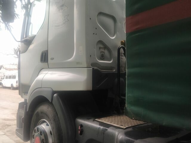 Рено Інша, об'ємом двигуна 0 л та пробігом 0 тис. км за 8500 $, фото 4 на Automoto.ua