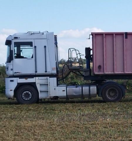 Рено Другая, объемом двигателя 0 л и пробегом 0 тыс. км за 9200 $, фото 2 на Automoto.ua