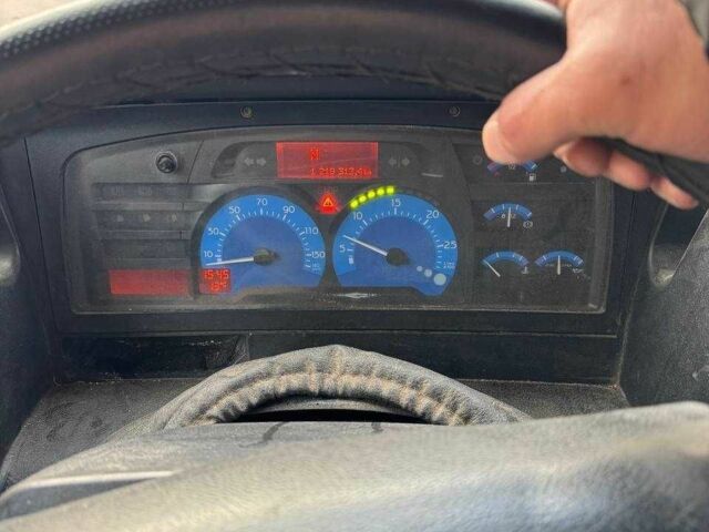 Рено Інша, об'ємом двигуна 0 л та пробігом 0 тис. км за 5800 $, фото 12 на Automoto.ua