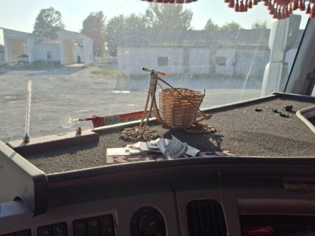 Рено Другая, объемом двигателя 0 л и пробегом 0 тыс. км за 15000 $, фото 4 на Automoto.ua