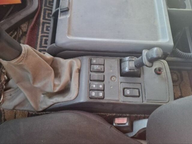 Рено Другая, объемом двигателя 0 л и пробегом 0 тыс. км за 15000 $, фото 5 на Automoto.ua