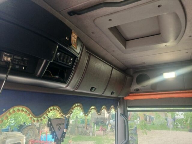 Рено Інша, об'ємом двигуна 0 л та пробігом 0 тис. км за 6200 $, фото 4 на Automoto.ua