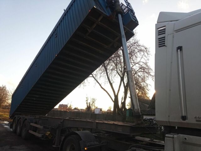 Рено Інша, об'ємом двигуна 0 л та пробігом 0 тис. км за 22000 $, фото 2 на Automoto.ua