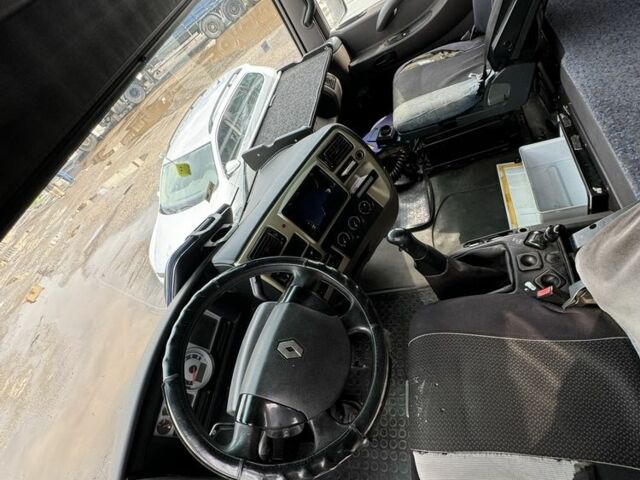 Рено Інша, об'ємом двигуна 0 л та пробігом 0 тис. км за 8888 $, фото 2 на Automoto.ua