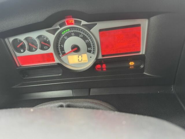 Рено Другая, объемом двигателя 0 л и пробегом 0 тыс. км за 8500 $, фото 8 на Automoto.ua