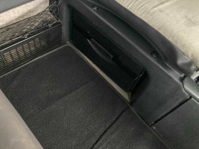 Рено Інша, об'ємом двигуна 0 л та пробігом 0 тис. км за 15700 $, фото 17 на Automoto.ua