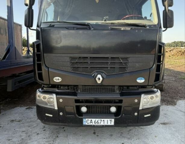 Рено Інша, об'ємом двигуна 0 л та пробігом 0 тис. км за 9000 $, фото 1 на Automoto.ua