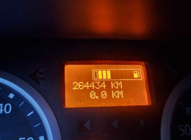 Рено Інша, об'ємом двигуна 0 л та пробігом 0 тис. км за 12000 $, фото 6 на Automoto.ua