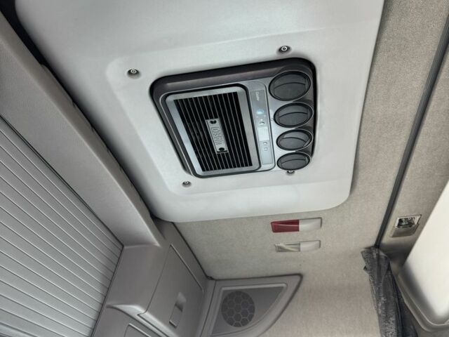 Рено Інша, об'ємом двигуна 0 л та пробігом 0 тис. км за 14000 $, фото 6 на Automoto.ua