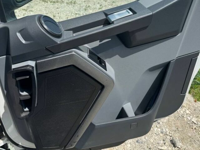 Рено Другая, объемом двигателя 0 л и пробегом 0 тыс. км за 19500 $, фото 11 на Automoto.ua