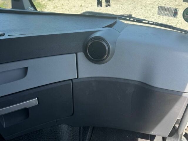 Рено Другая, объемом двигателя 0 л и пробегом 0 тыс. км за 19500 $, фото 8 на Automoto.ua