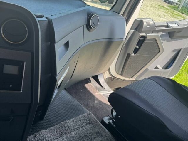 Рено Другая, объемом двигателя 0 л и пробегом 0 тыс. км за 19500 $, фото 6 на Automoto.ua