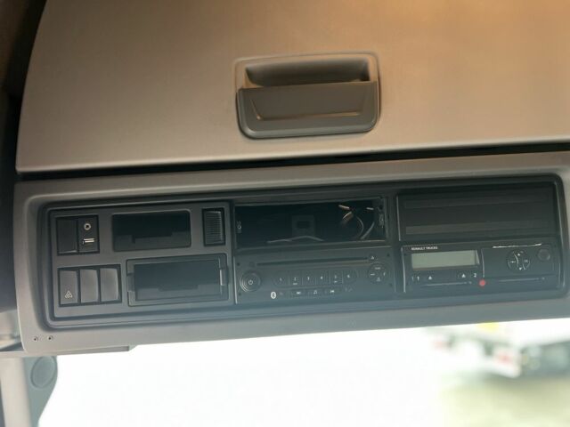 Рено Другая, объемом двигателя 0 л и пробегом 0 тыс. км за 29900 $, фото 18 на Automoto.ua