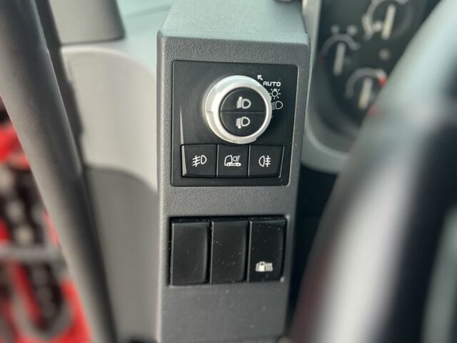 Рено Другая, объемом двигателя 0 л и пробегом 0 тыс. км за 29900 $, фото 20 на Automoto.ua