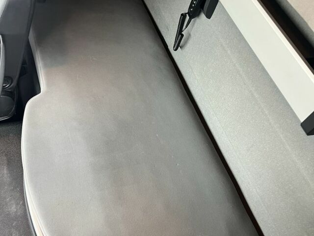 Рено Другая, объемом двигателя 0 л и пробегом 0 тыс. км за 29900 $, фото 8 на Automoto.ua