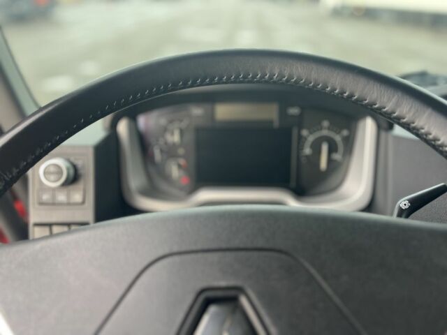 Рено Другая, объемом двигателя 0 л и пробегом 0 тыс. км за 29900 $, фото 19 на Automoto.ua