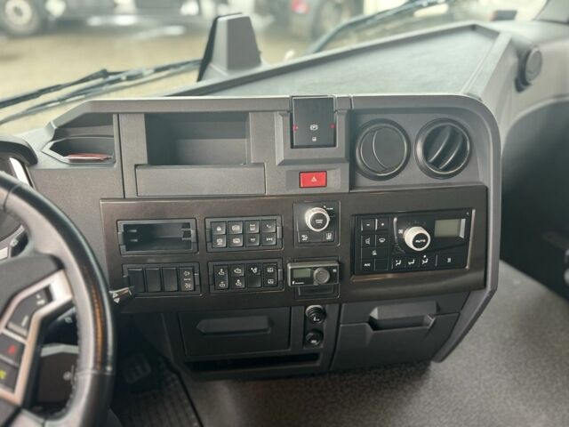 Рено Другая, объемом двигателя 0 л и пробегом 0 тыс. км за 29900 $, фото 6 на Automoto.ua