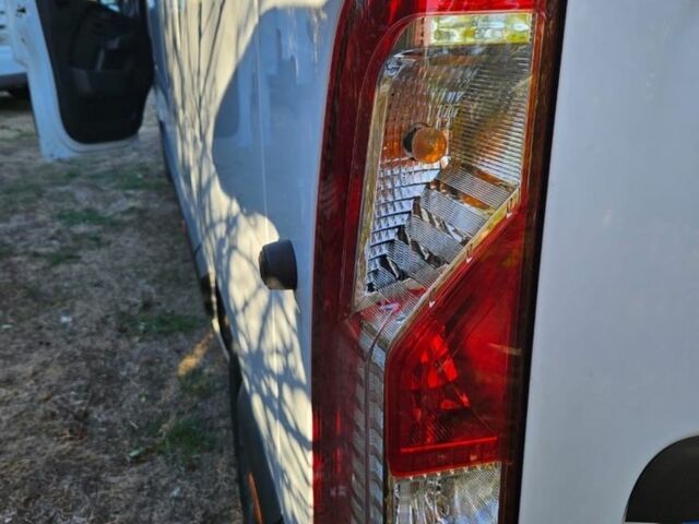 Рено Інша, об'ємом двигуна 0 л та пробігом 0 тис. км за 18000 $, фото 2 на Automoto.ua