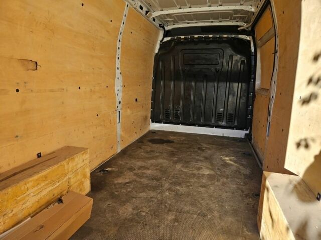 Рено Інша, об'ємом двигуна 0 л та пробігом 0 тис. км за 18000 $, фото 7 на Automoto.ua