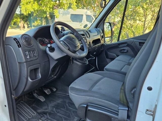 Рено Інша, об'ємом двигуна 0 л та пробігом 0 тис. км за 18000 $, фото 6 на Automoto.ua