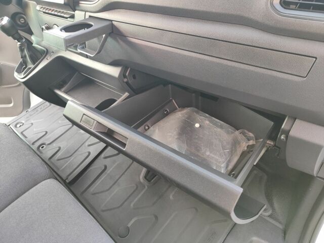 Рено Другая, объемом двигателя 0 л и пробегом 0 тыс. км за 19999 $, фото 14 на Automoto.ua