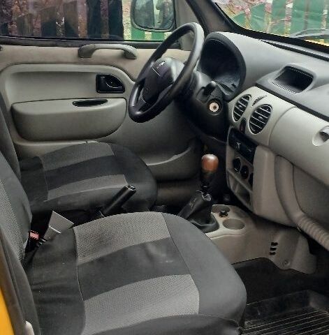 Жовтий Рено Інша, об'ємом двигуна 1.5 л та пробігом 300 тис. км за 2200 $, фото 6 на Automoto.ua