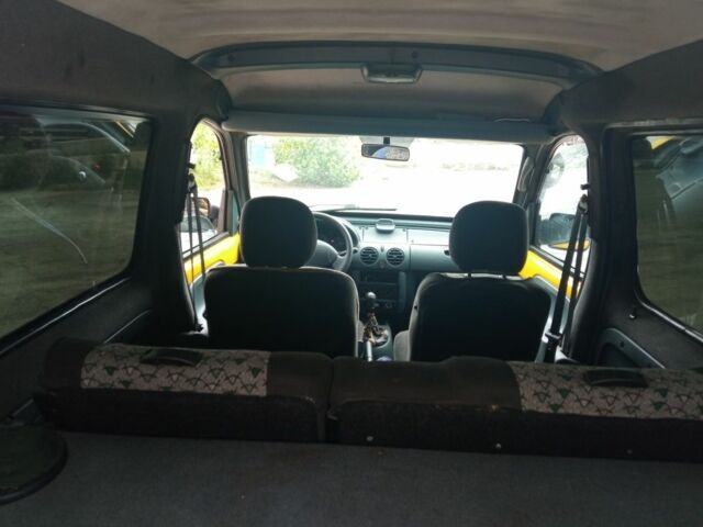 Жовтий Рено Інша, об'ємом двигуна 0 л та пробігом 350 тис. км за 3400 $, фото 6 на Automoto.ua