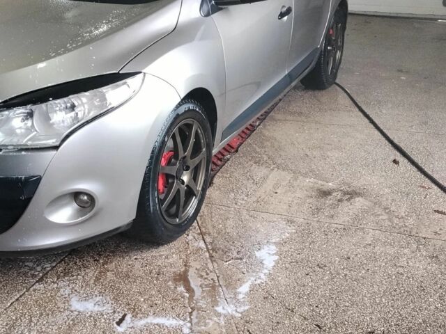 Серый Рено Другая, объемом двигателя 1.5 л и пробегом 2 тыс. км за 6700 $, фото 5 на Automoto.ua