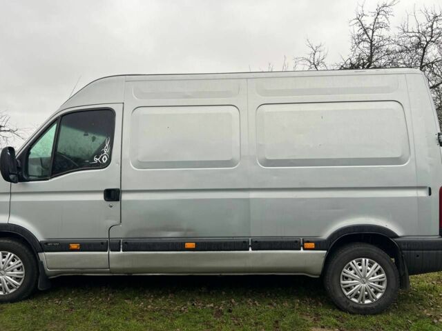 Сірий Рено Інша, об'ємом двигуна 2.5 л та пробігом 300 тис. км за 6500 $, фото 4 на Automoto.ua