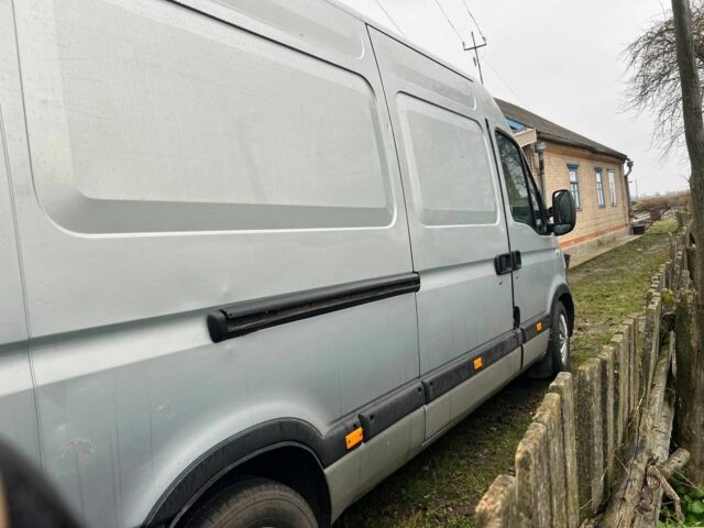 Сірий Рено Інша, об'ємом двигуна 2.5 л та пробігом 300 тис. км за 6500 $, фото 3 на Automoto.ua