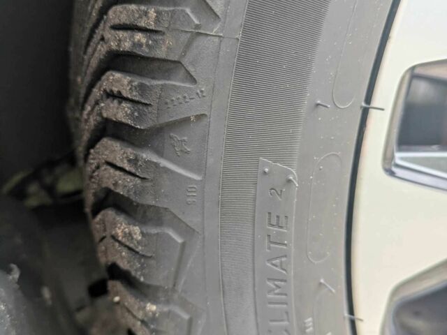 Сірий Рено Інша, об'ємом двигуна 1.6 л та пробігом 266 тис. км за 14900 $, фото 17 на Automoto.ua