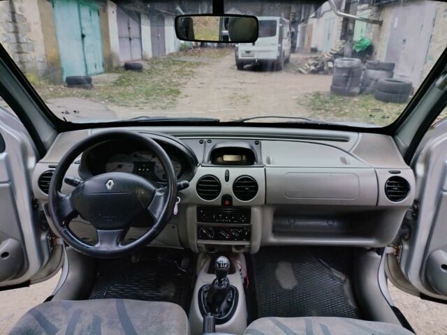 Сірий Рено Інша, об'ємом двигуна 1.5 л та пробігом 246 тис. км за 3350 $, фото 21 на Automoto.ua