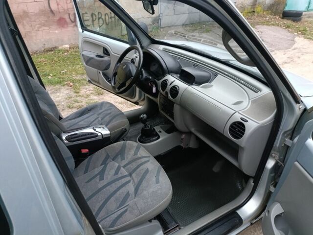Сірий Рено Інша, об'ємом двигуна 1.5 л та пробігом 246 тис. км за 3350 $, фото 16 на Automoto.ua