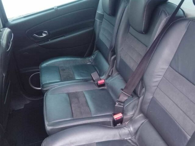 Сірий Рено Інша, об'ємом двигуна 1.2 л та пробігом 250 тис. км за 9500 $, фото 3 на Automoto.ua