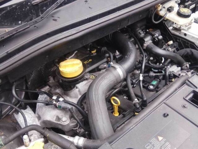 Сірий Рено Інша, об'ємом двигуна 1.2 л та пробігом 250 тис. км за 9500 $, фото 14 на Automoto.ua