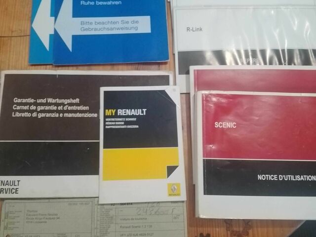Сірий Рено Інша, об'ємом двигуна 1.2 л та пробігом 250 тис. км за 9500 $, фото 1 на Automoto.ua
