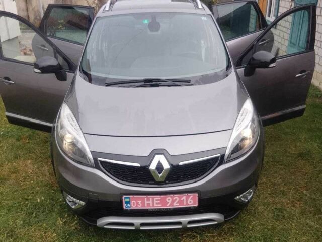 Сірий Рено Інша, об'ємом двигуна 1.2 л та пробігом 250 тис. км за 9500 $, фото 20 на Automoto.ua