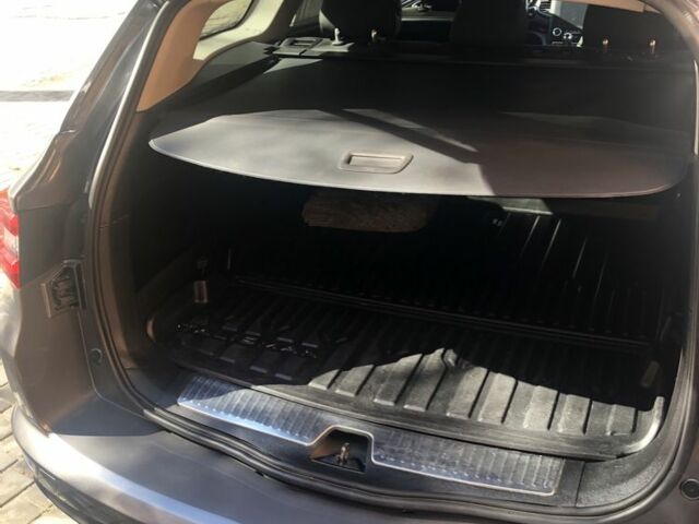 Серый Рено Другая, объемом двигателя 1.5 л и пробегом 1000 тыс. км за 12000 $, фото 4 на Automoto.ua