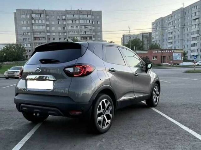 Серый Рено Другая, объемом двигателя 0 л и пробегом 41 тыс. км за 11000 $, фото 3 на Automoto.ua