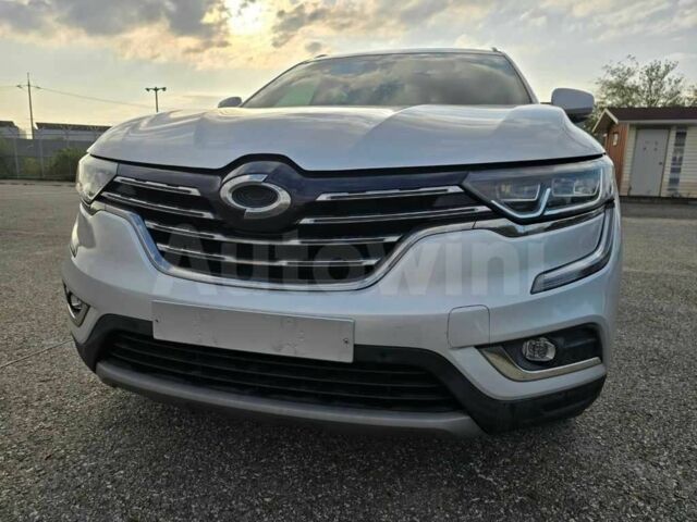 Серый Рено Другая, объемом двигателя 0 л и пробегом 64 тыс. км за 11800 $, фото 4 на Automoto.ua