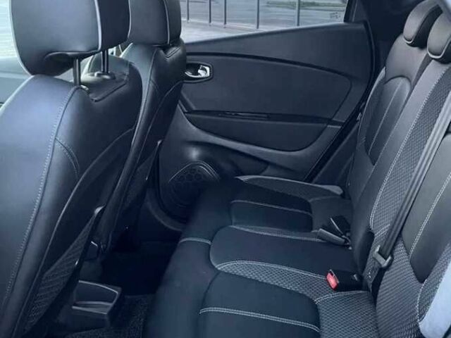 Серый Рено Другая, объемом двигателя 0 л и пробегом 41 тыс. км за 11000 $, фото 13 на Automoto.ua