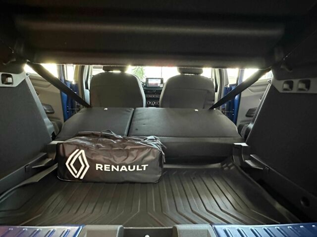 Рено Другая 2025 в Киеве на Automoto.ua Синий Рено Другая, объемом двигателя 1 л и пробегом 1 тыс. км за 22192 $, фото 10 на Automoto.ua